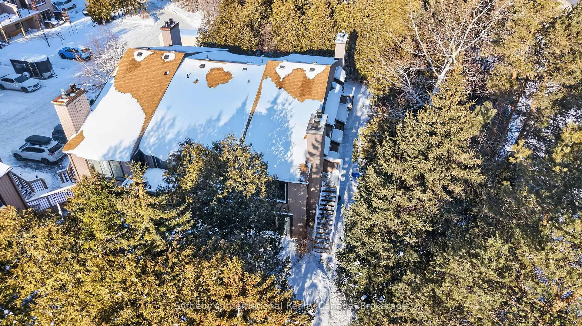Photo 23 of Unit 113, 23 Dawson Drive, Collingwood — HOMEH