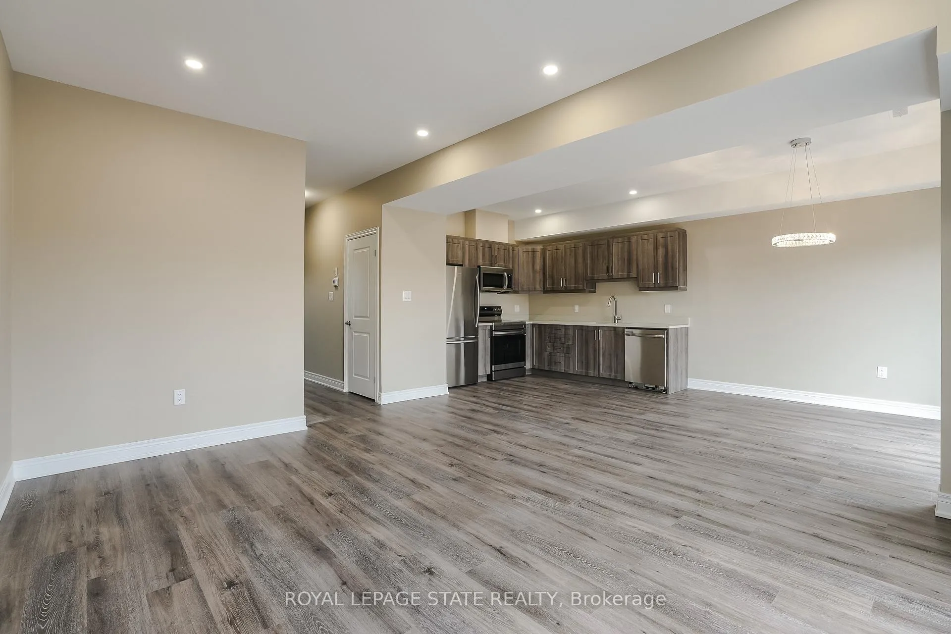 Photo 11 of Unit Upper, 177 Rykert Street, St. Catharines, Western Hill — HOMEH