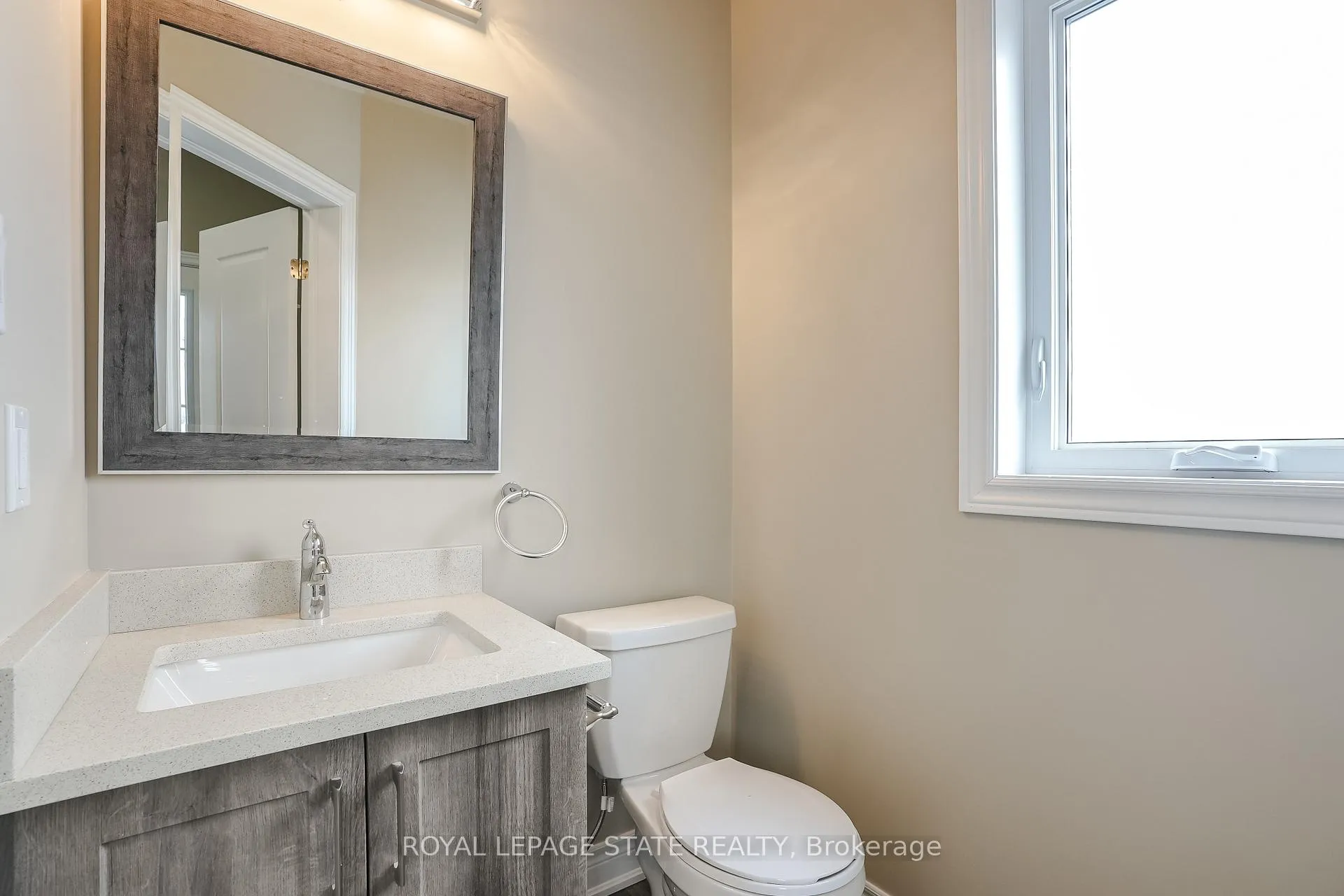Photo 17 of Unit Upper, 177 Rykert Street, St. Catharines, Western Hill — HOMEH