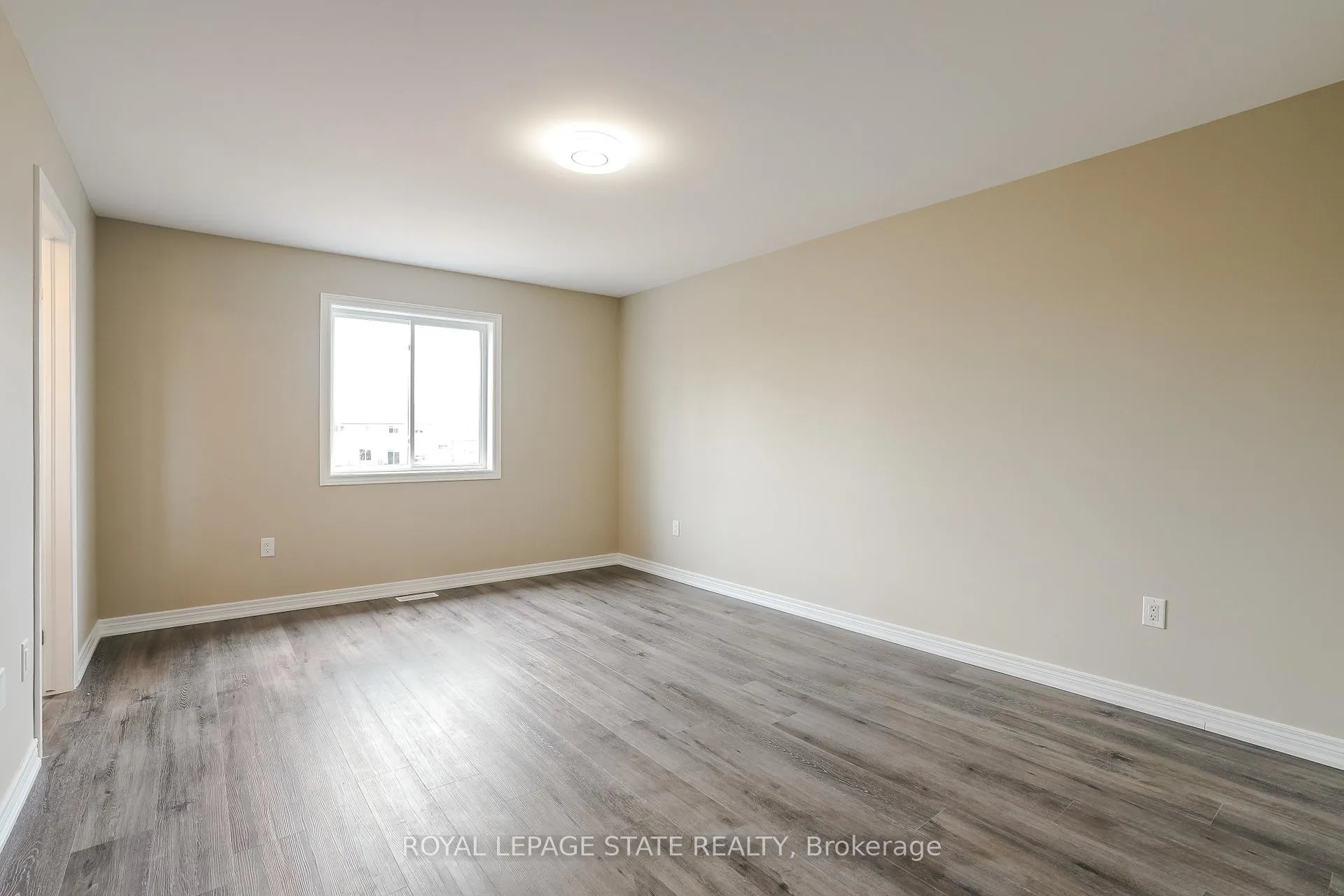 Photo 22 of Unit Upper, 177 Rykert Street, St. Catharines, Western Hill — HOMEH