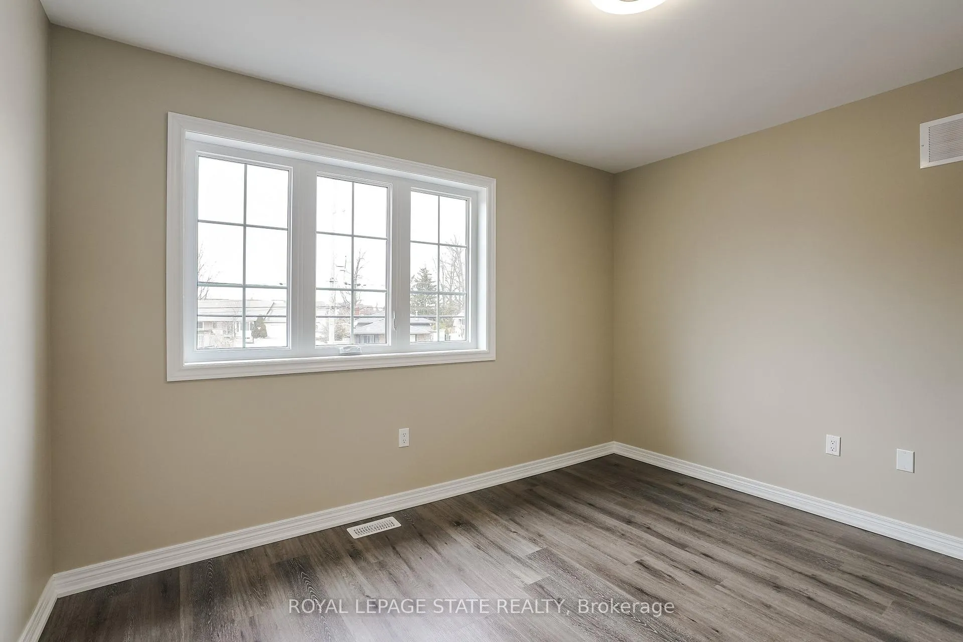Photo 29 of Unit Upper, 177 Rykert Street, St. Catharines, Western Hill — HOMEH
