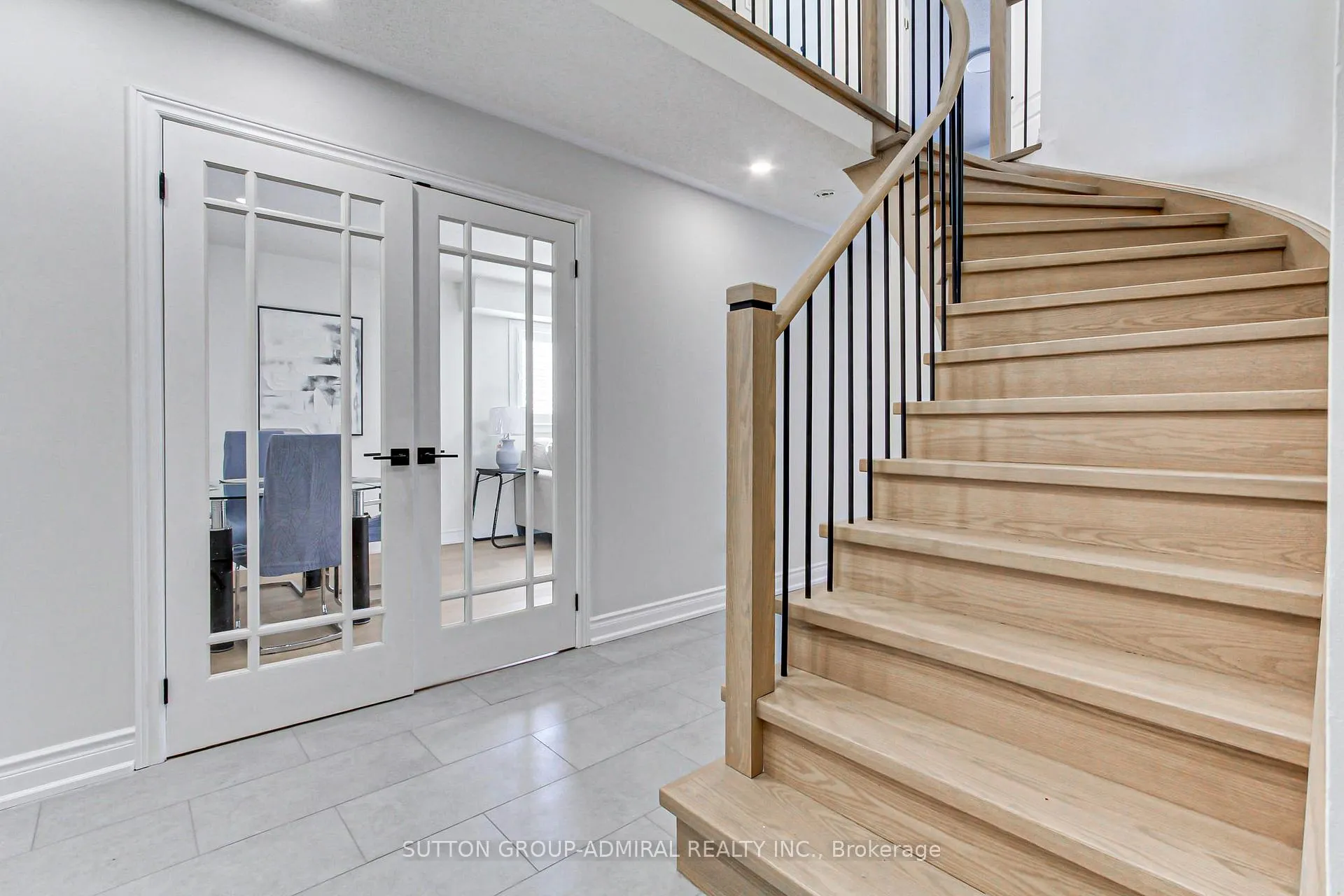Photo 15 of 87 Stemmle Drive, Aurora, Aurora Highlands — HOMEH