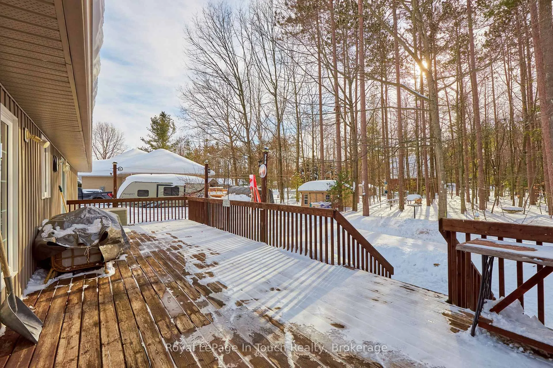 Photo 36 of 40 Maryjane Road, Tiny, Wyevale — HOMEH