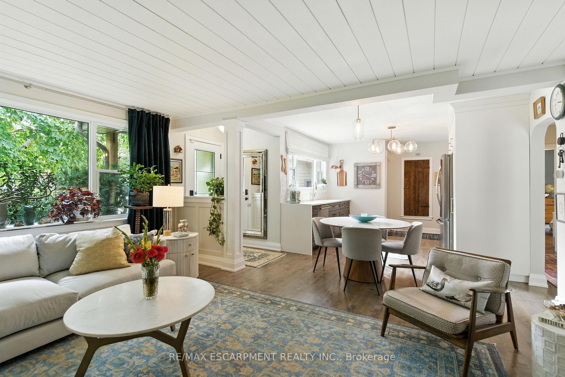 Photo 10 of 8 Olive Street, Grimsby, Grimsby Beach — HOMEH