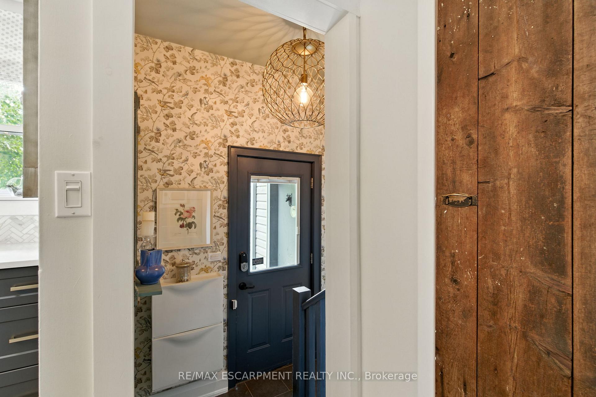 Photo 16 of 8 Olive Street, Grimsby, Grimsby Beach — HOMEH