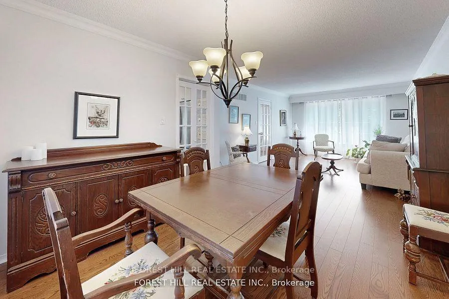 Photo 9 of 20 Thurgate Crescent, Markham, German Mills — HOMEH