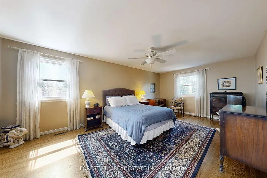 Photo 18 of 20 Thurgate Crescent, Markham, German Mills — HOMEH
