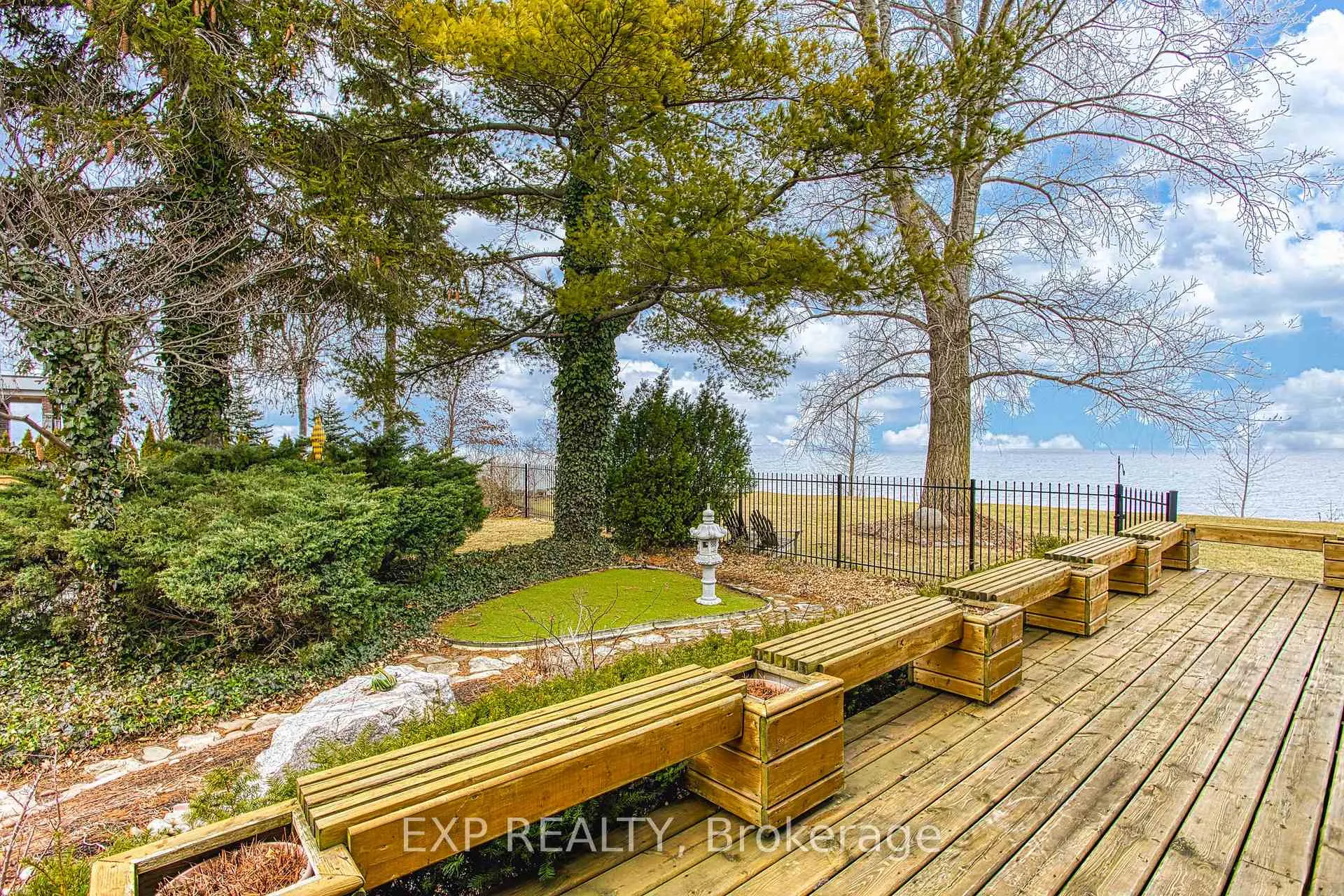 Photo 35 of 98 Creanona Boulevard, Hamilton, Winona Park — HOMEH