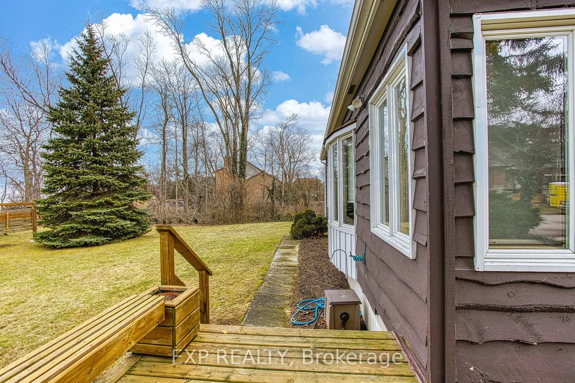 Photo 36 of 98 Creanona Boulevard, Hamilton, Winona Park — HOMEH