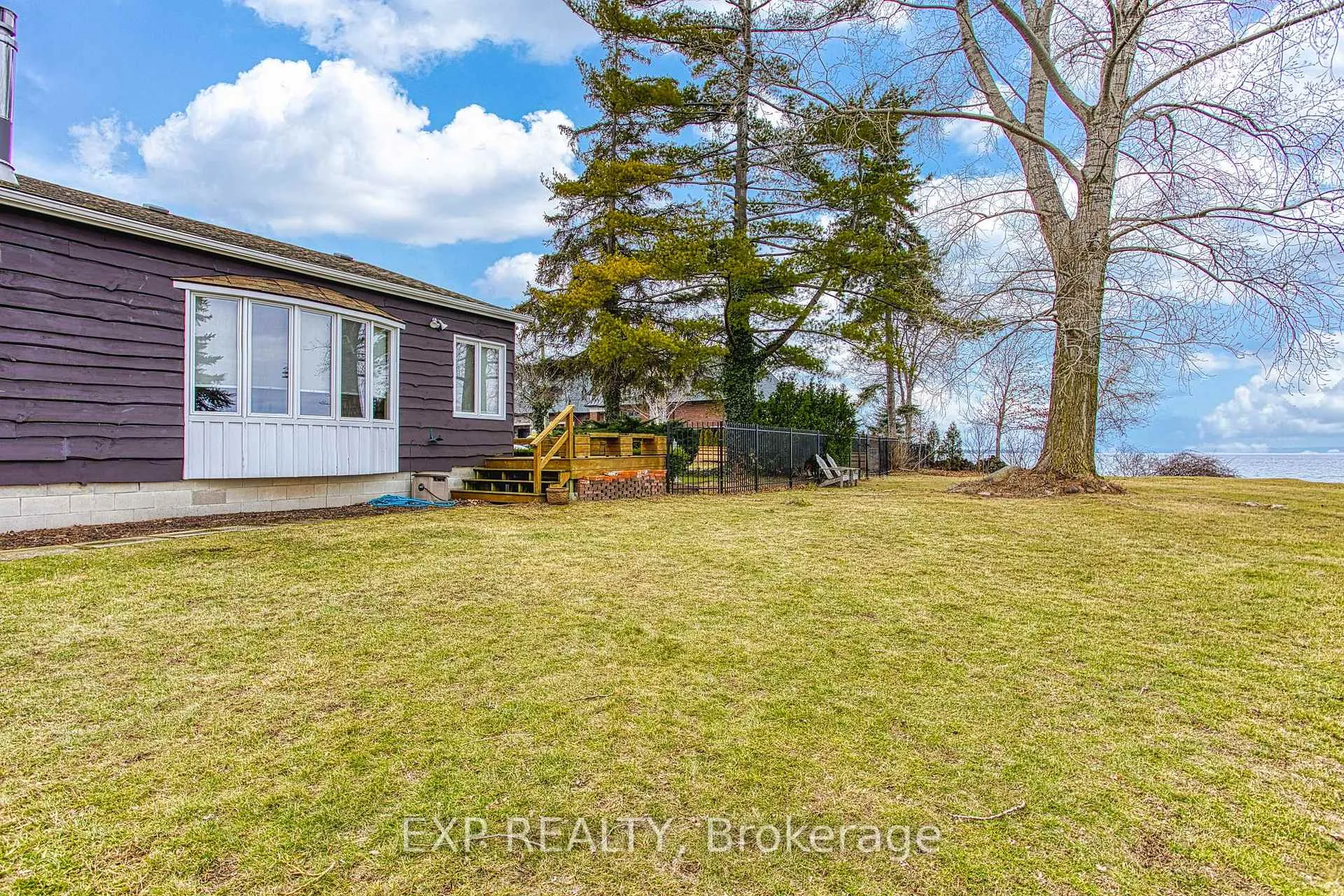 Photo 38 of 98 Creanona Boulevard, Hamilton, Winona Park — HOMEH