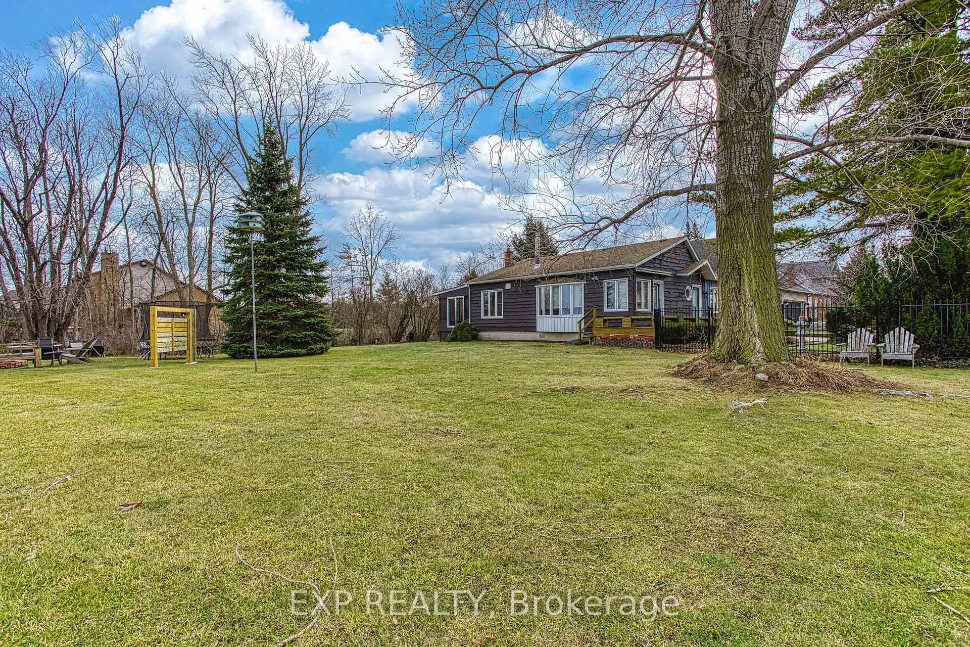 Photo 46 of 98 Creanona Boulevard, Hamilton, Winona Park — HOMEH