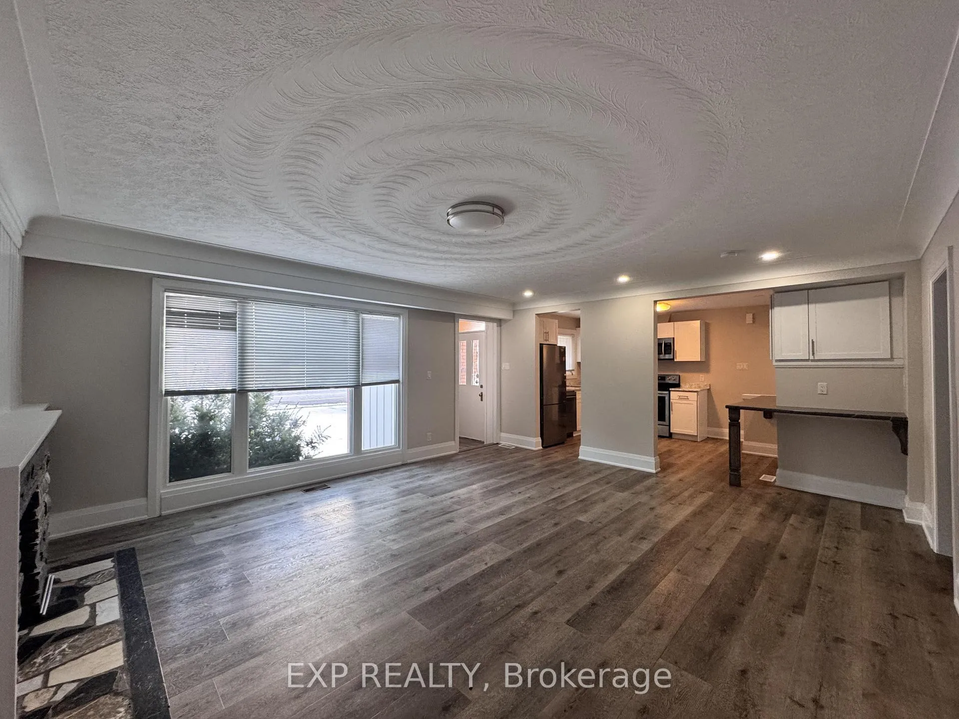 Photo 9 of 324 West 5TH Street, Hamilton, Buchanan — HOMEH