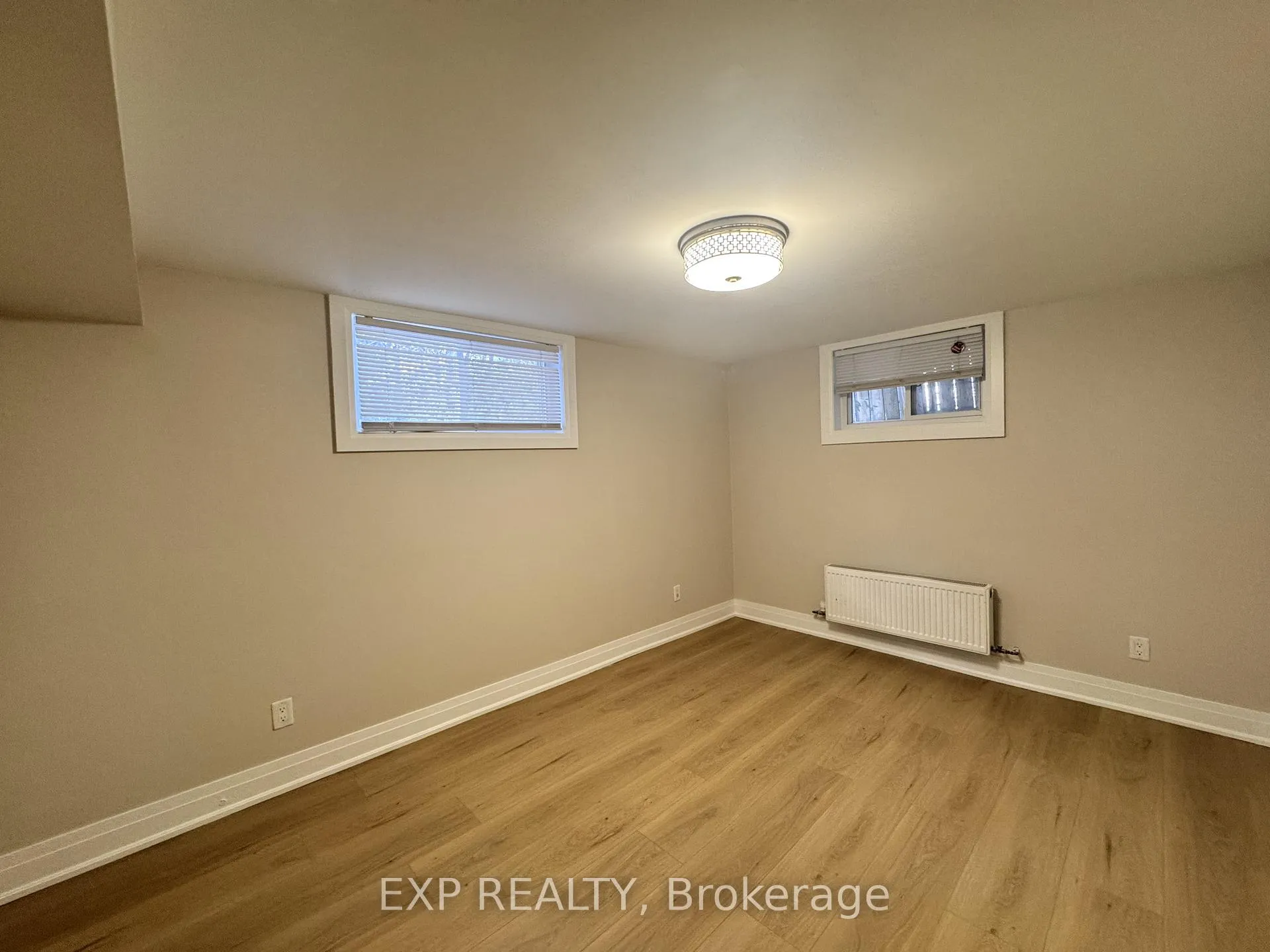 Photo 57 of 324 West 5TH Street, Hamilton, Buchanan — HOMEH