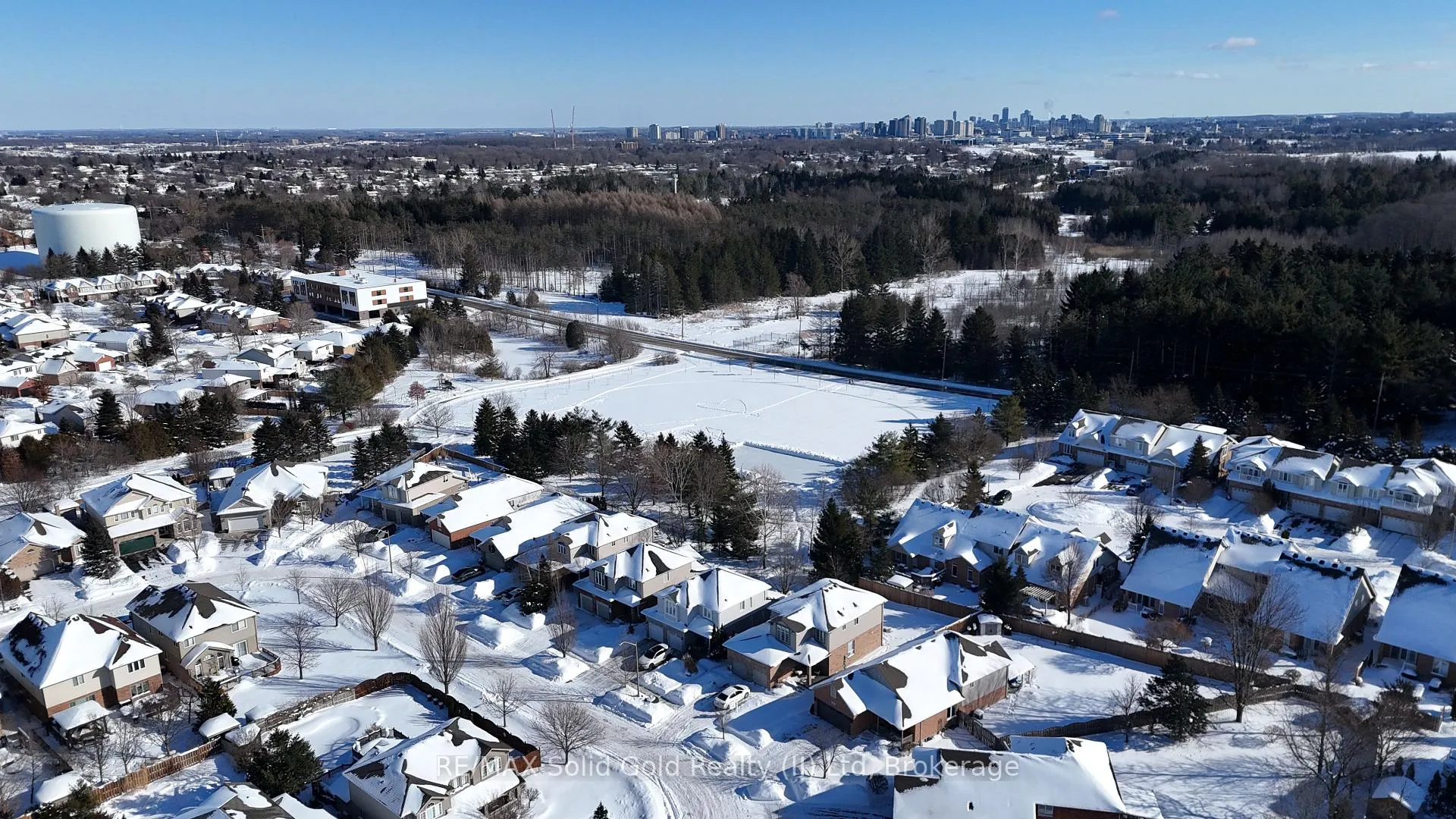 Photo 49 of 614 Rock Point Crescent, Waterloo — HOMEH