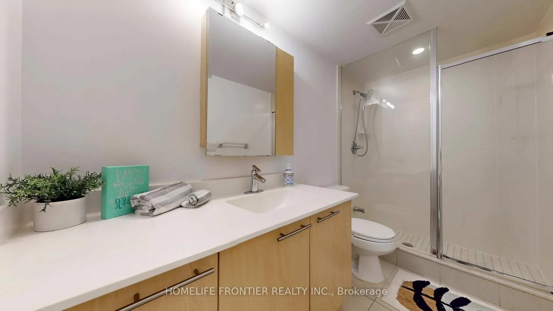 Photo 10 of Unit 908, 37 Galleria Parkway, Markham, Commerce Valley — HOMEH