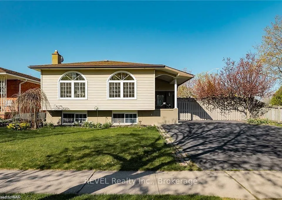 Front of Unit Upper, 6495 Pitton Road