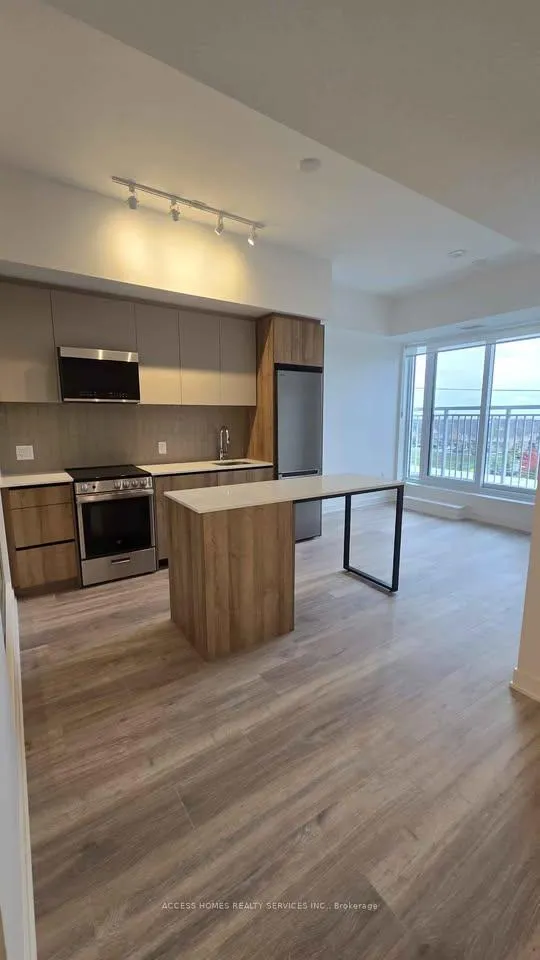 Photo 6 of Unit 408, 10 All Nations Drive, Brampton, Northwest Brampton — HOMEH