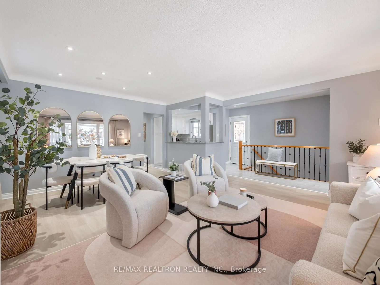 Photo 7 of 6 Minnowburn Street, Scarborough, Tam O'Shanter-Sullivan — HOMEH