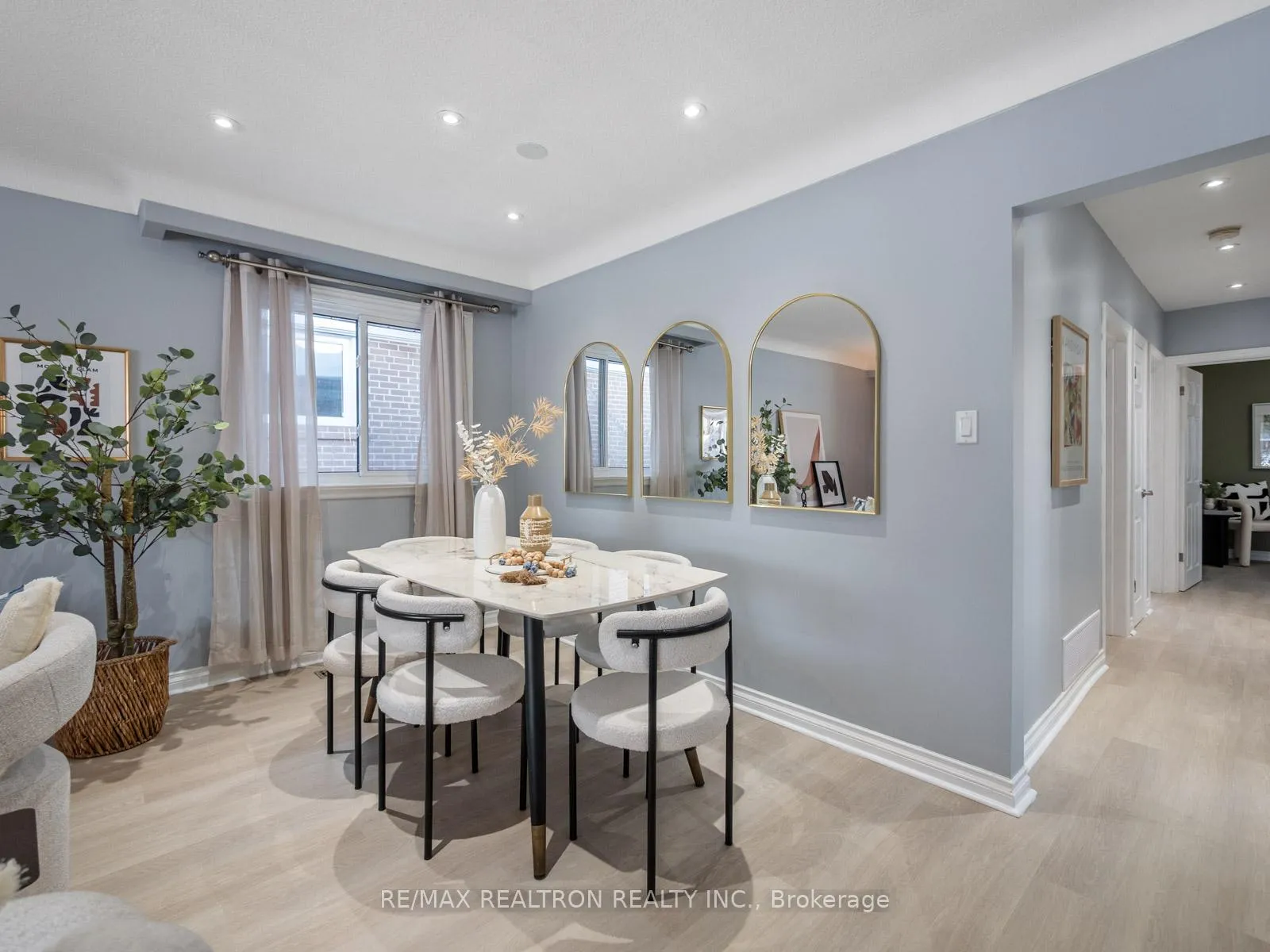 Photo 8 of 6 Minnowburn Street, Scarborough, Tam O'Shanter-Sullivan — HOMEH