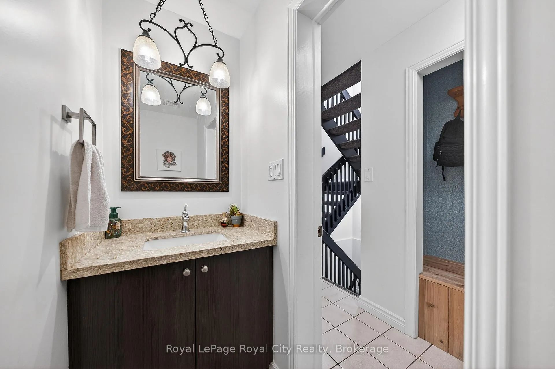Photo 20 of 306 Imperial Road S, Guelph, Willow West/Sugarbush/West Acres — HOMEH