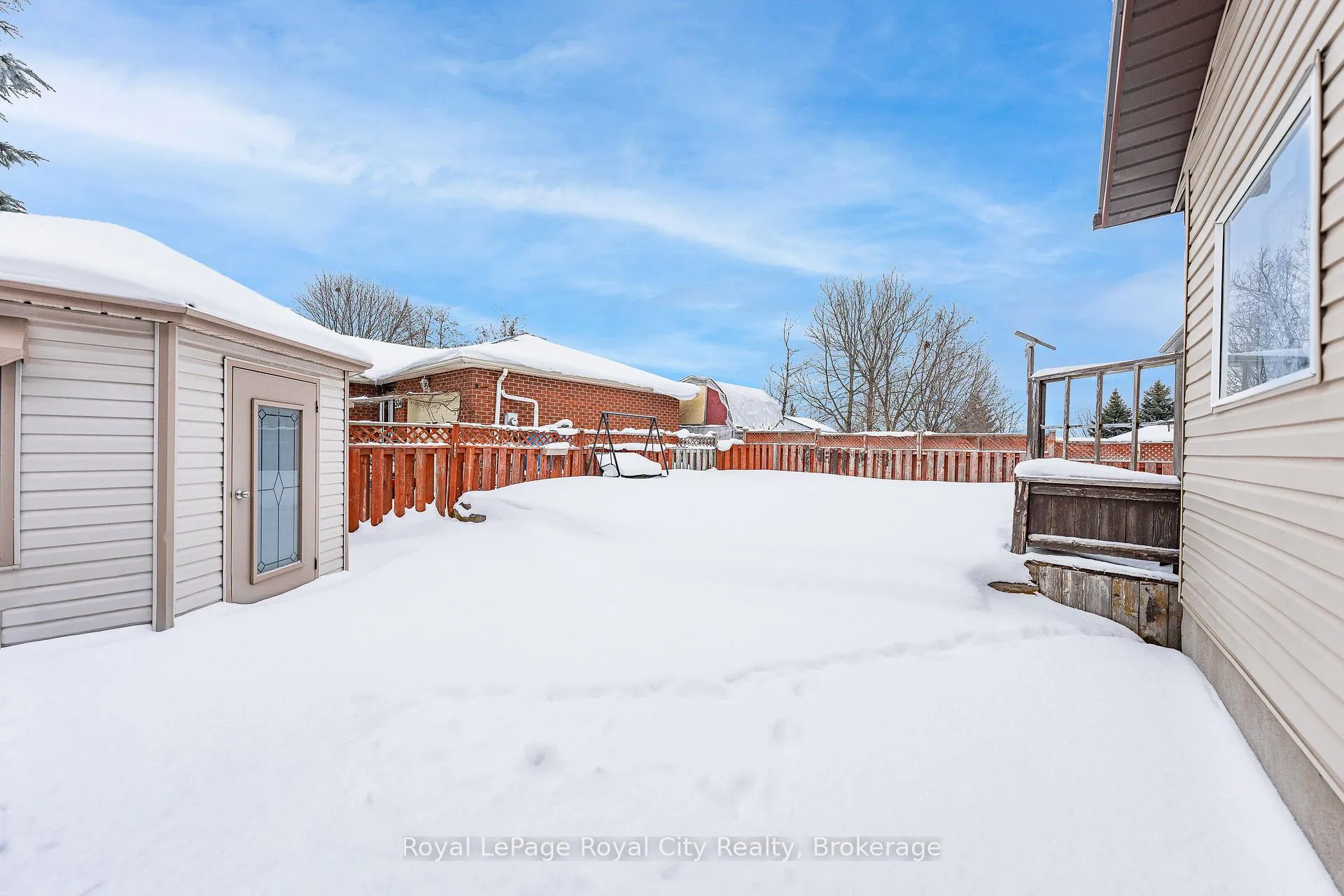 Photo 37 of 306 Imperial Road S, Guelph, Willow West/Sugarbush/West Acres — HOMEH