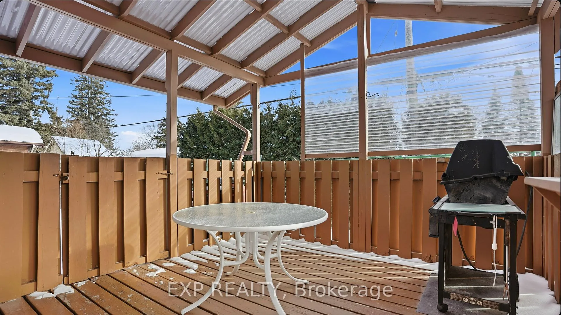 Photo 39 of 20 Wallford Way, Ottawa, City View/Skyline/Fisher Heights/Parkwood Hills — HOMEH
