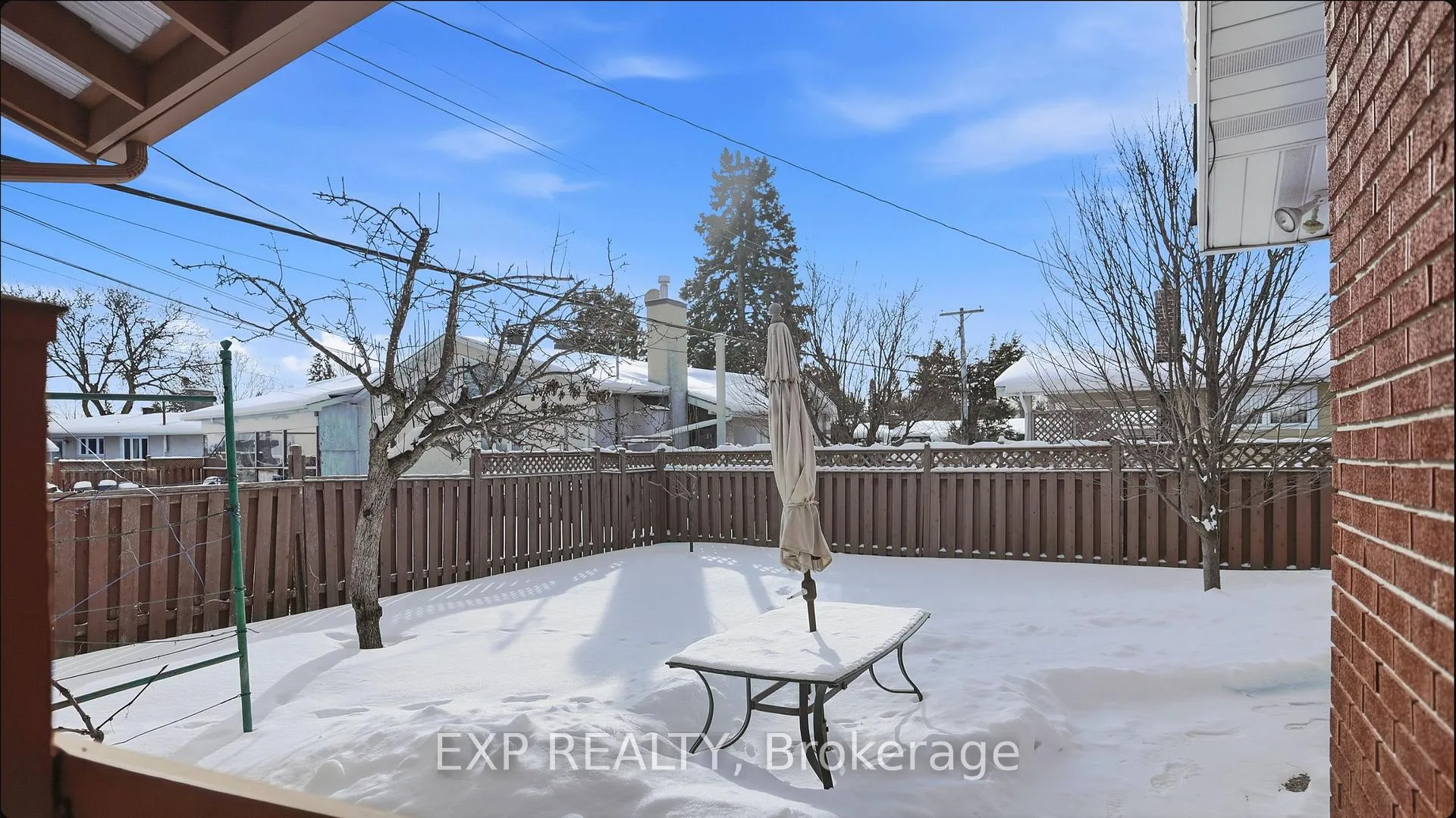 Photo 41 of 20 Wallford Way, Ottawa, City View/Skyline/Fisher Heights/Parkwood Hills — HOMEH