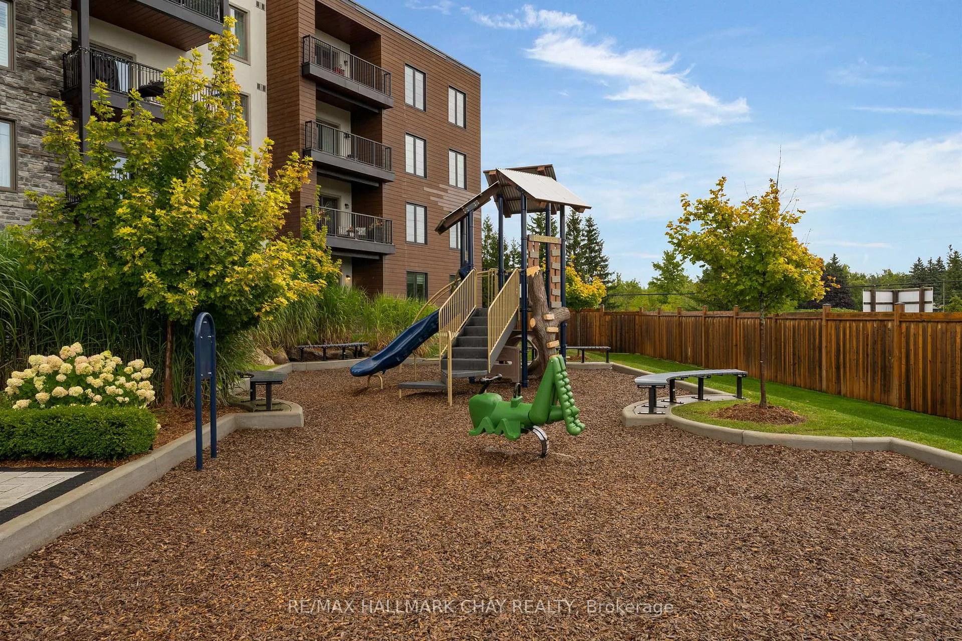 Photo 24 of Unit 301, 54 Koda Street, Barrie, Rural Barrie Southwest — HOMEH