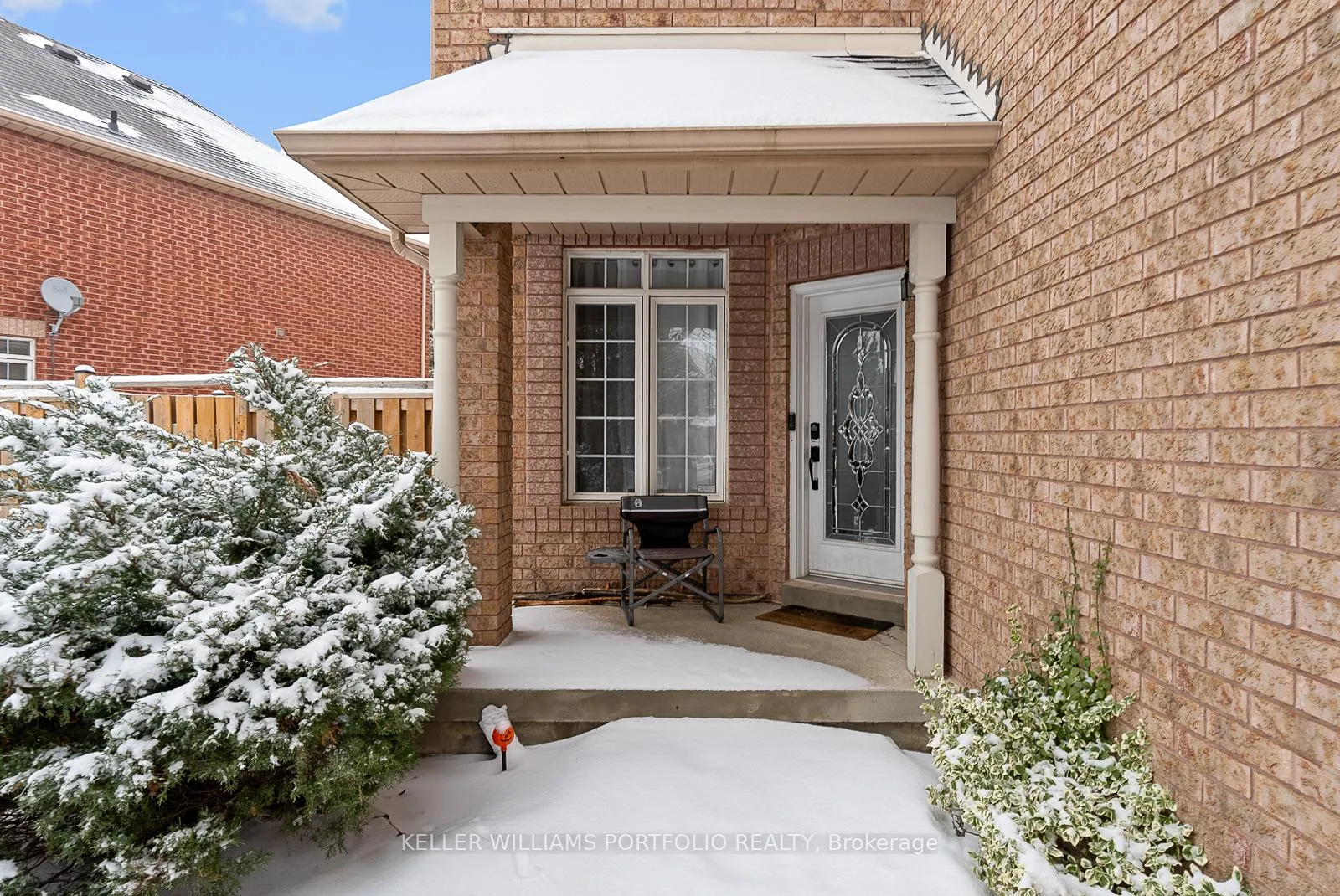 Photo 5 of 31 Craddock Street, Vaughan, Maple — HOMEH