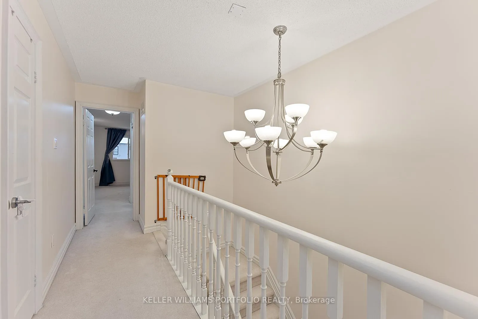 Photo 24 of 31 Craddock Street, Vaughan, Maple — HOMEH
