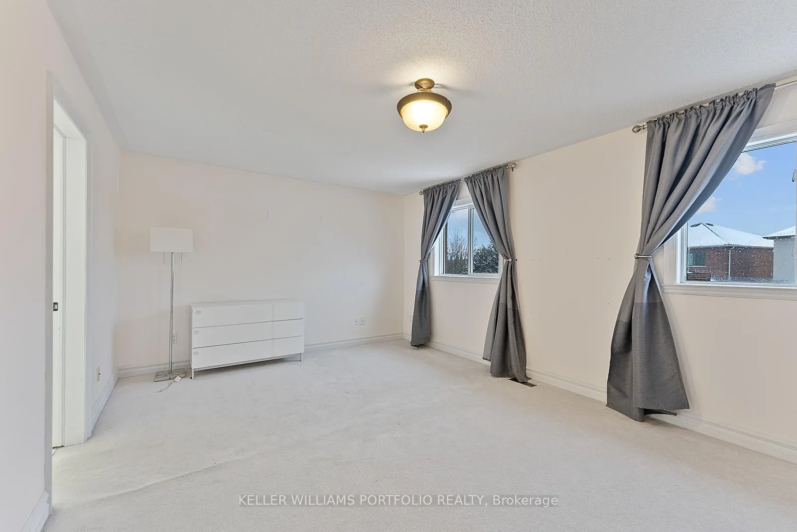 Photo 26 of 31 Craddock Street, Vaughan, Maple — HOMEH