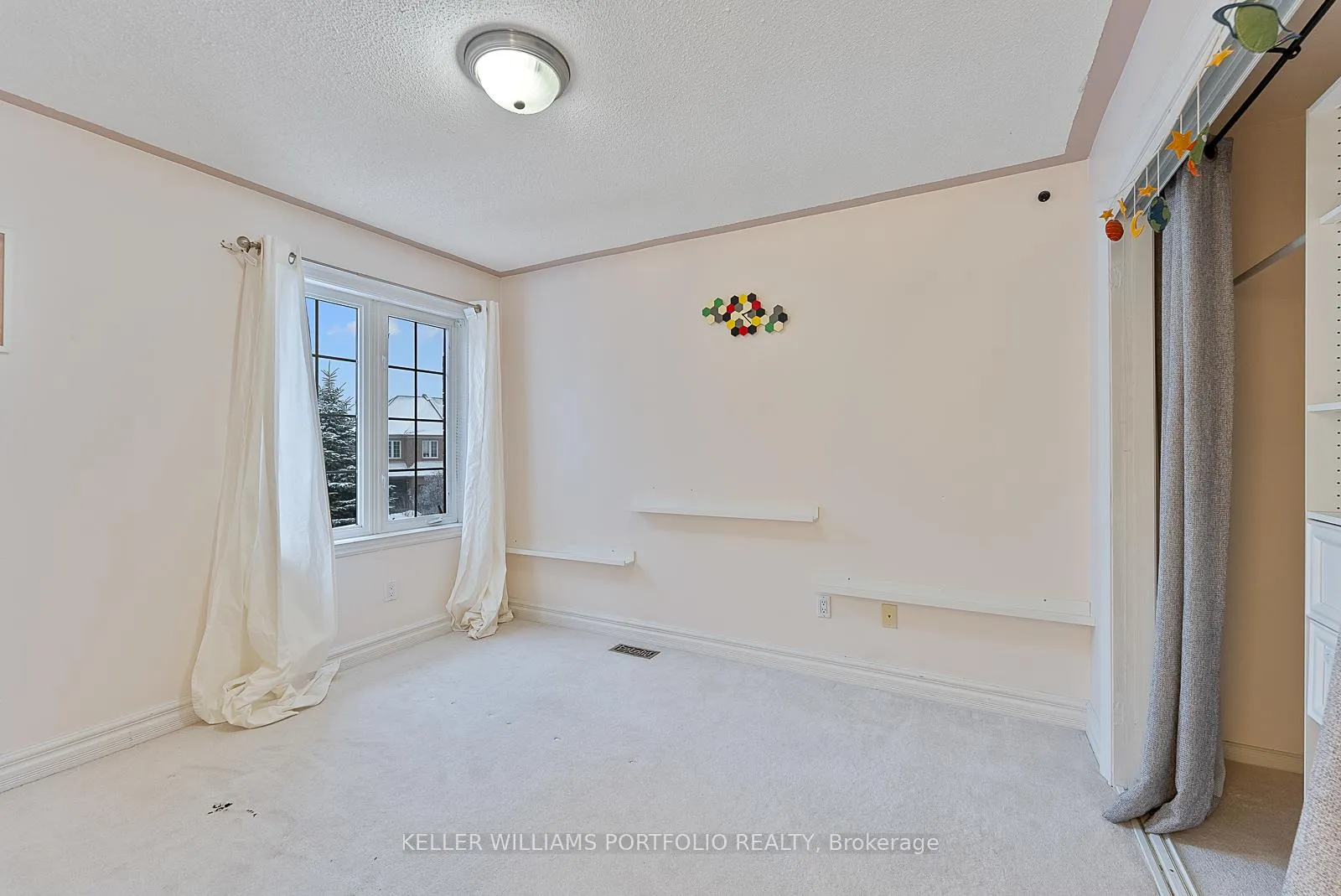 Photo 36 of 31 Craddock Street, Vaughan, Maple — HOMEH