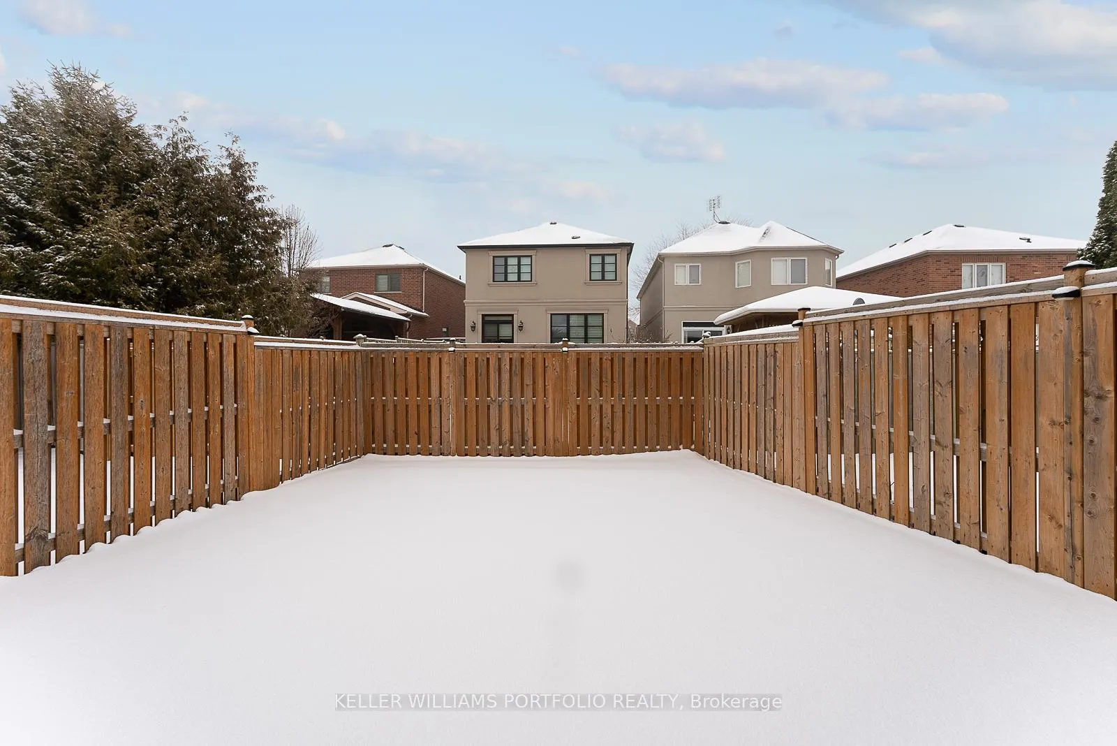 Photo 46 of 31 Craddock Street, Vaughan, Maple — HOMEH