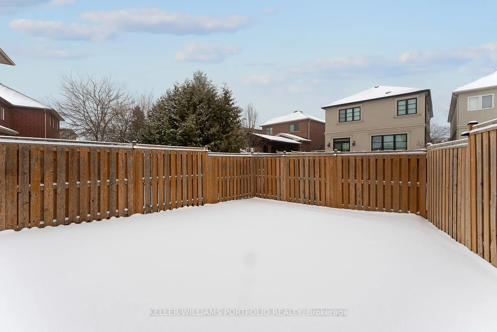 Photo 47 of 31 Craddock Street, Vaughan, Maple — HOMEH