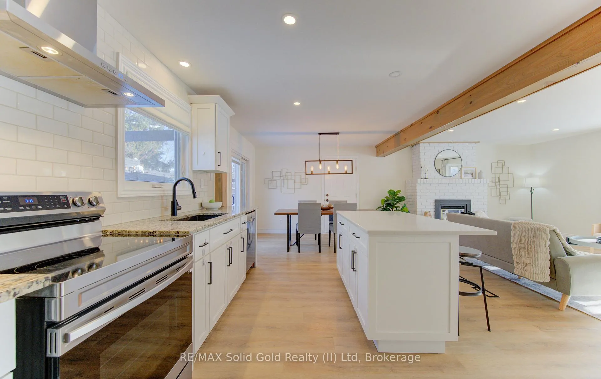 Photo 17 of 322 Daleview Place, Waterloo — HOMEH