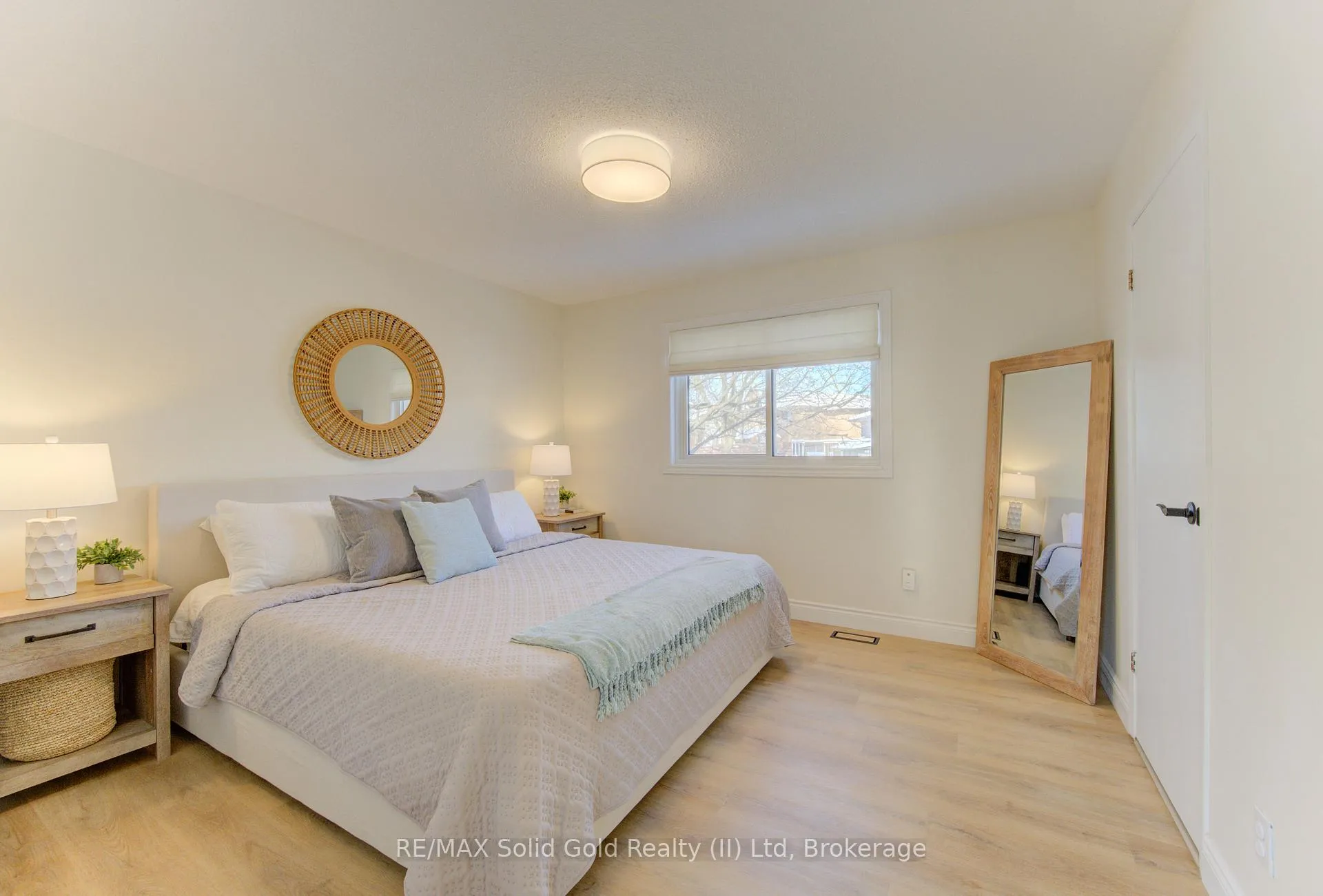 Photo 21 of 322 Daleview Place, Waterloo — HOMEH