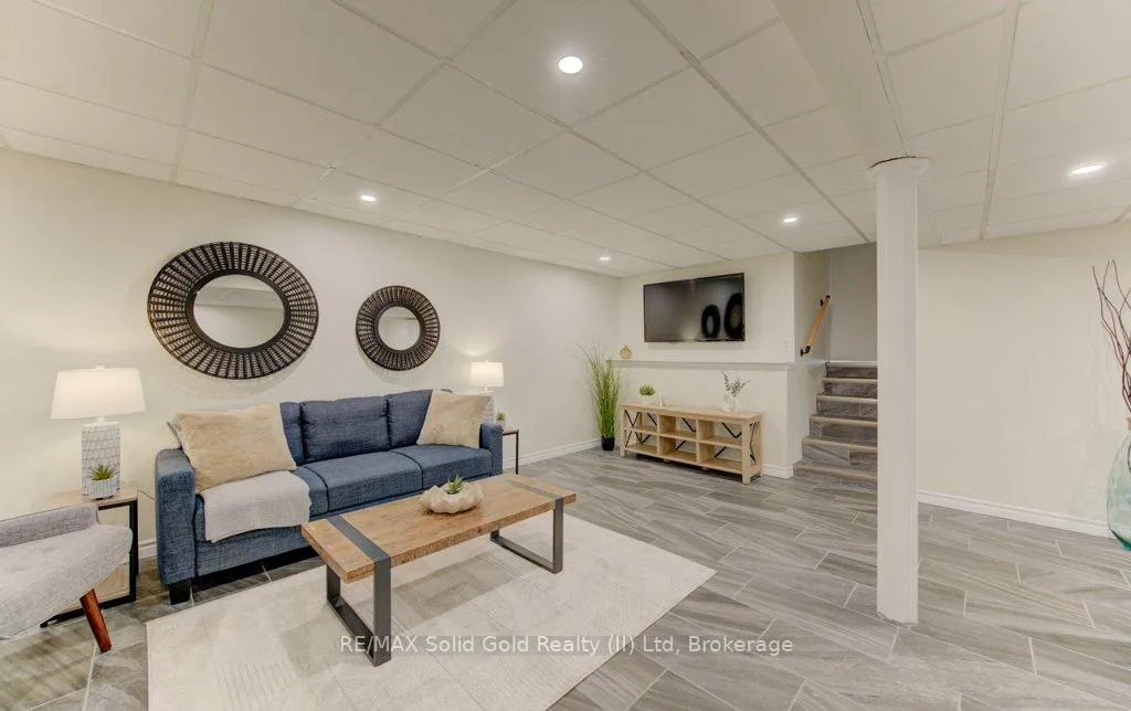 Photo 37 of 322 Daleview Place, Waterloo — HOMEH