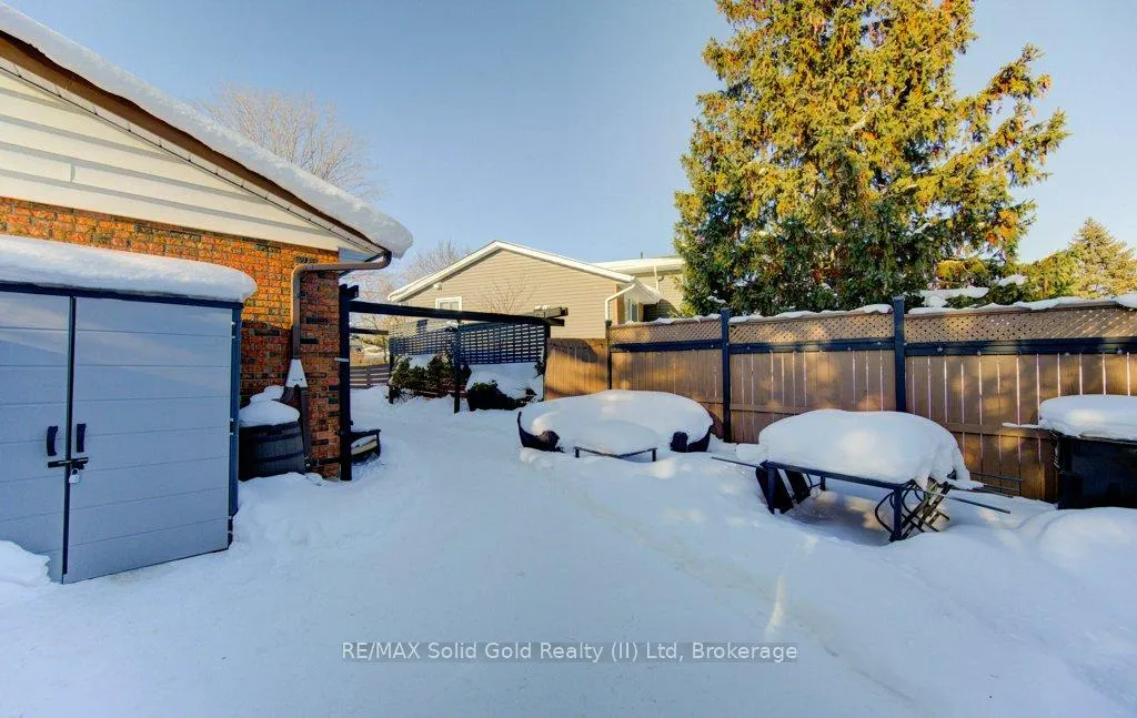 Photo 42 of 322 Daleview Place, Waterloo — HOMEH