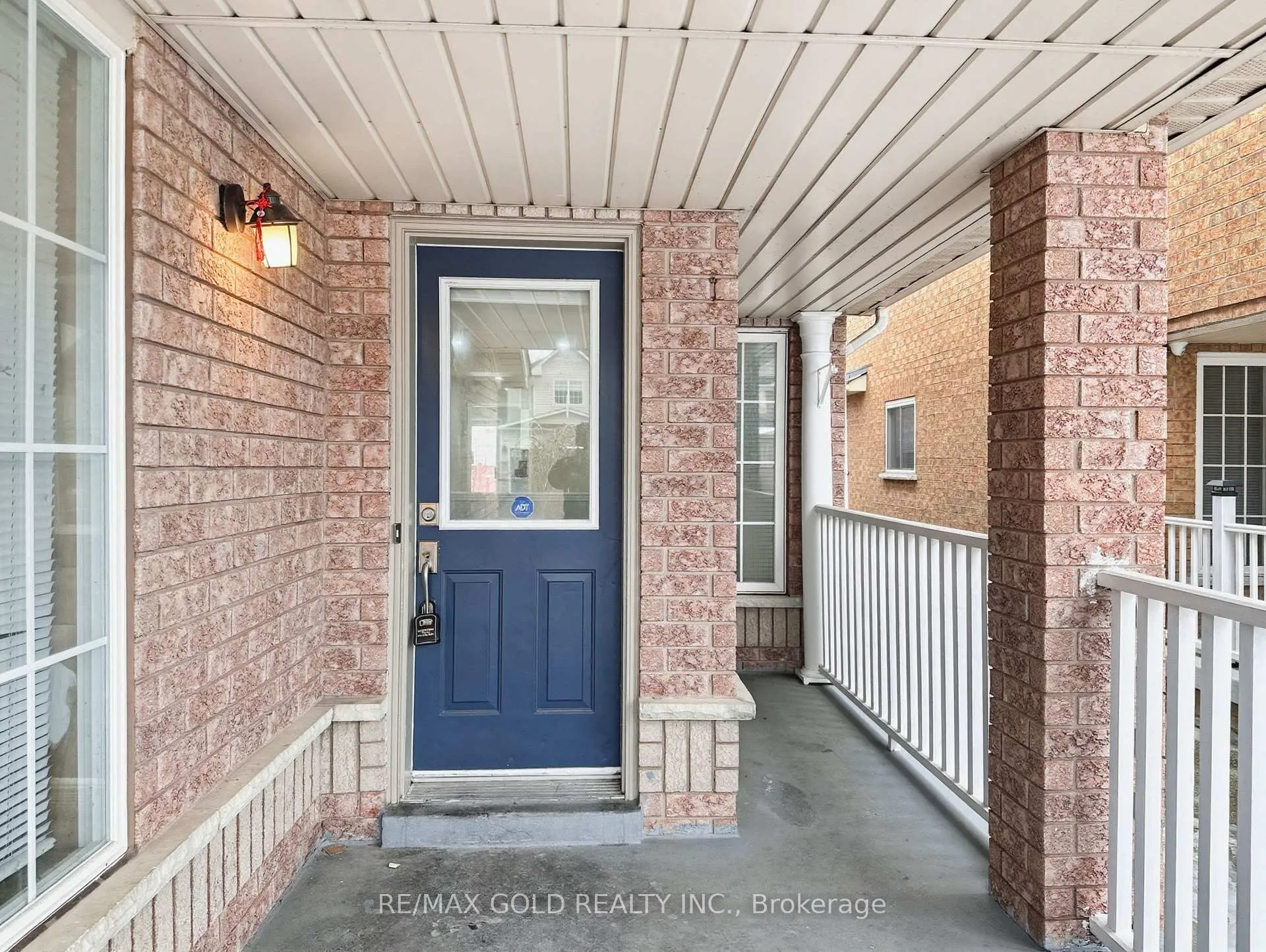 Photo 2 of 65 Vintage Gate, Brampton, Fletcher's Creek Village — HOMEH