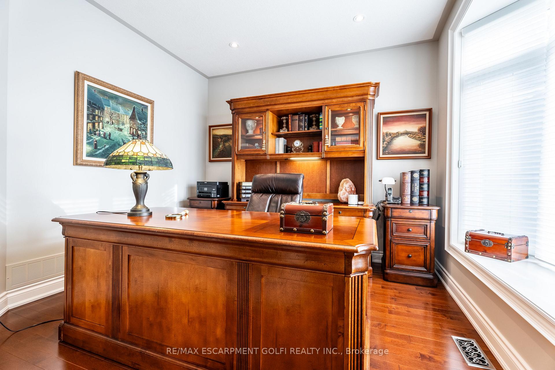 Photo 6 of 35 Chiara Drive, Hamilton, Stoney Creek — HOMEH