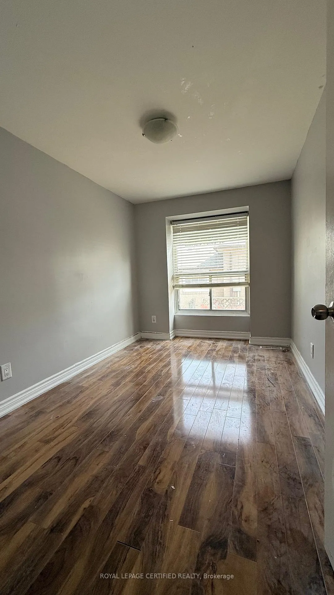 Photo 13 of 66 Glenvale Boulevard, Brampton, Northgate — HOMEH