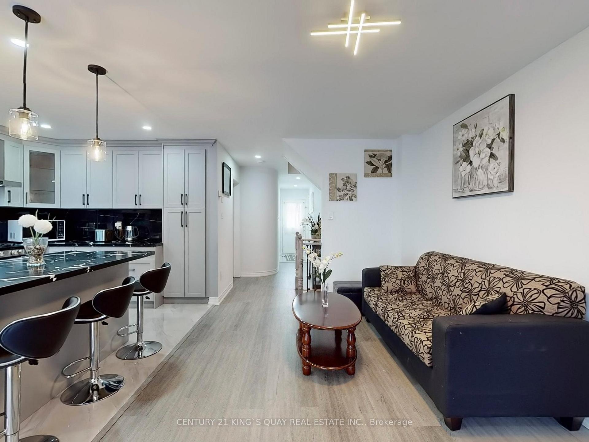 Photo 7 of 116 Redkey Drive, Markham, Milliken Mills East — HOMEH