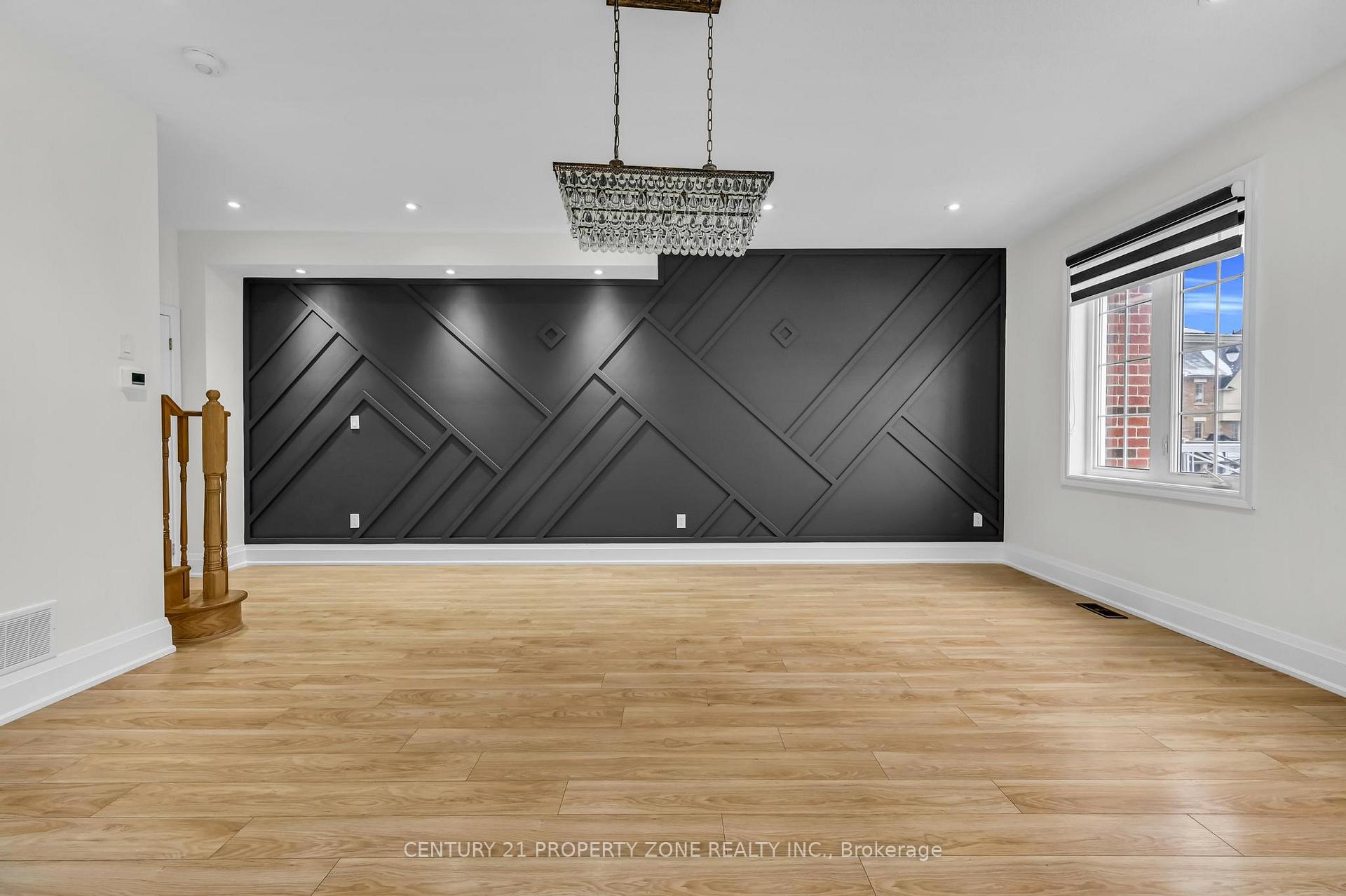 Photo 2 of 6 Miami Grove, Brampton, Heart Lake — HOMEH