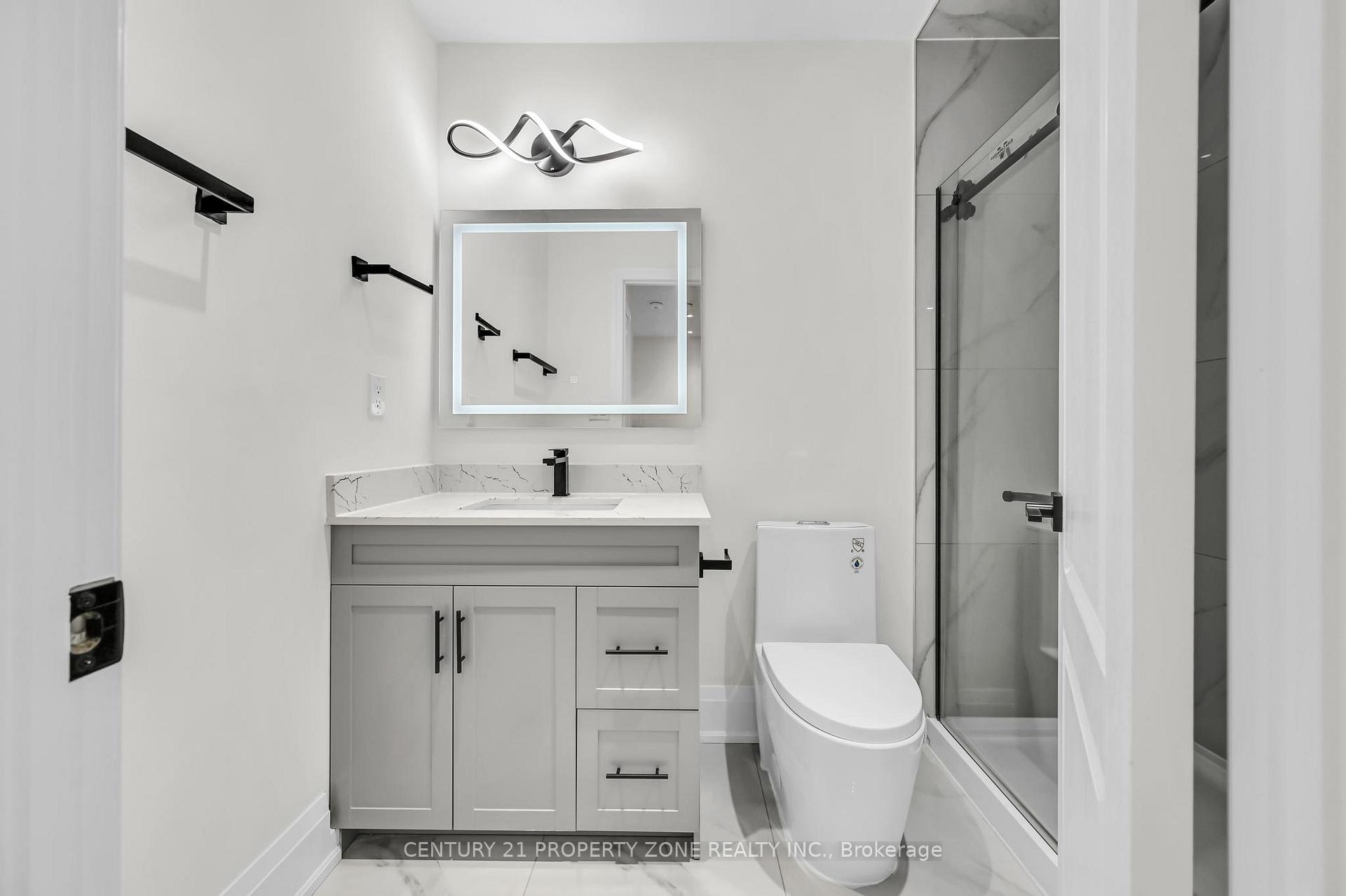 Photo 20 of 6 Miami Grove, Brampton, Heart Lake — HOMEH