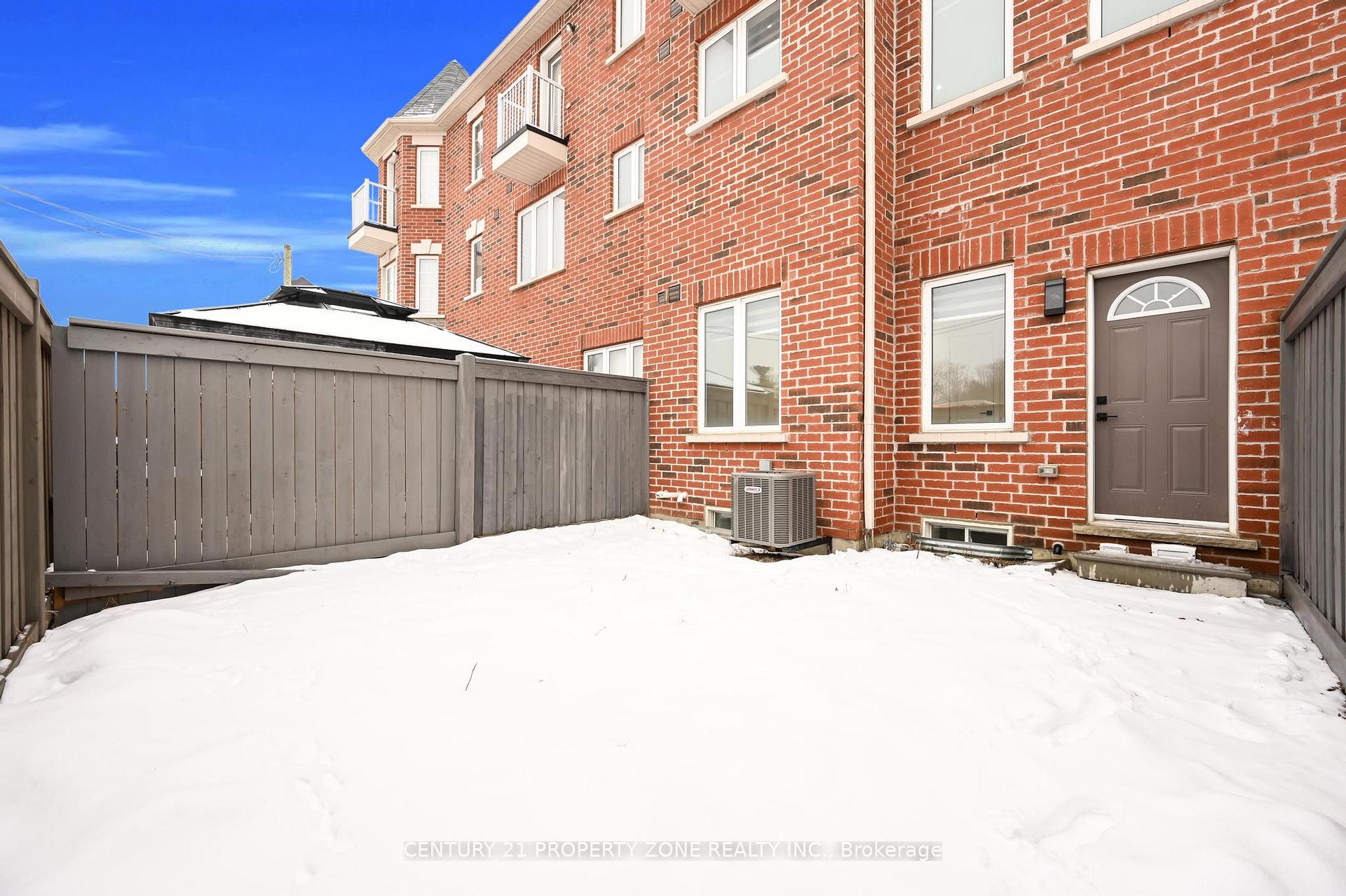 Photo 46 of 6 Miami Grove, Brampton, Heart Lake — HOMEH