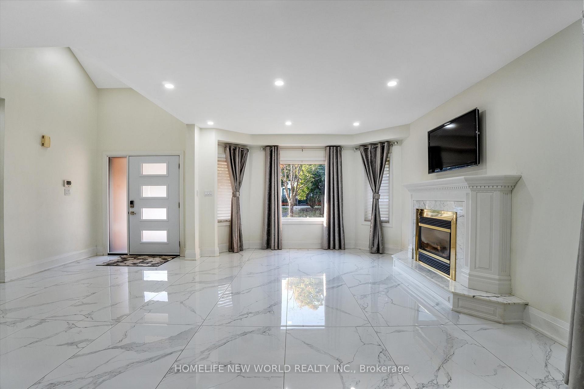 Photo 7 of 113 Roberson Drive, Ajax, Central West — HOMEH