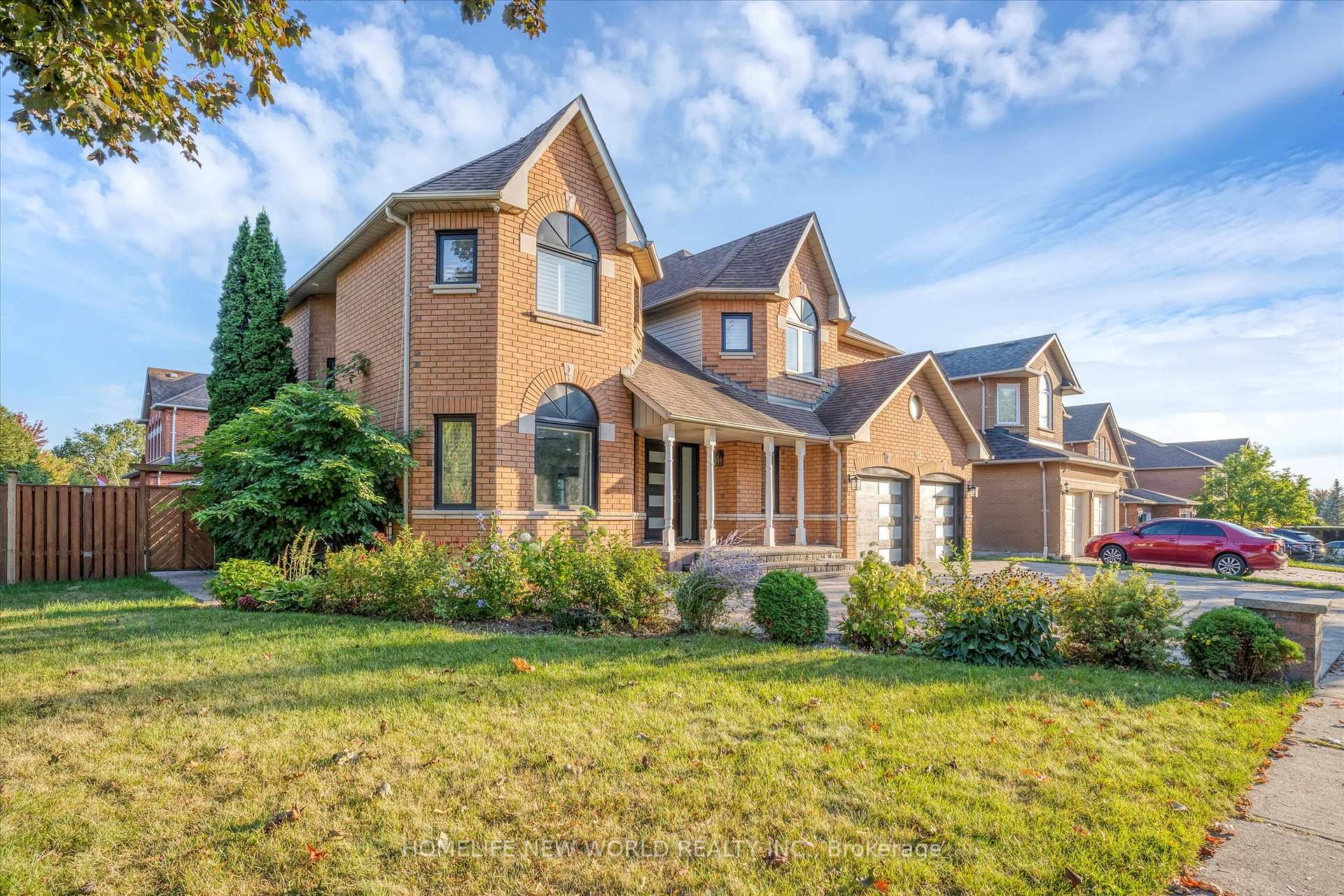 Photo 24 of 113 Roberson Drive, Ajax, Central West — HOMEH