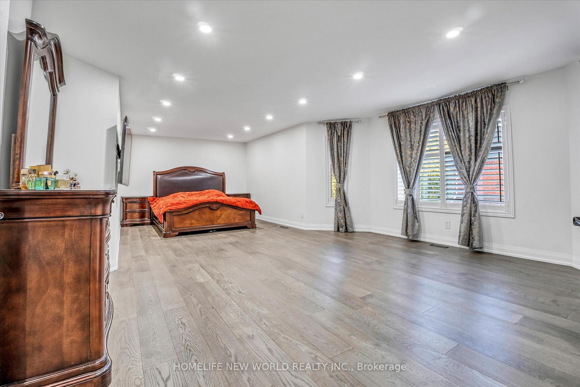 Photo 39 of 113 Roberson Drive, Ajax, Central West — HOMEH