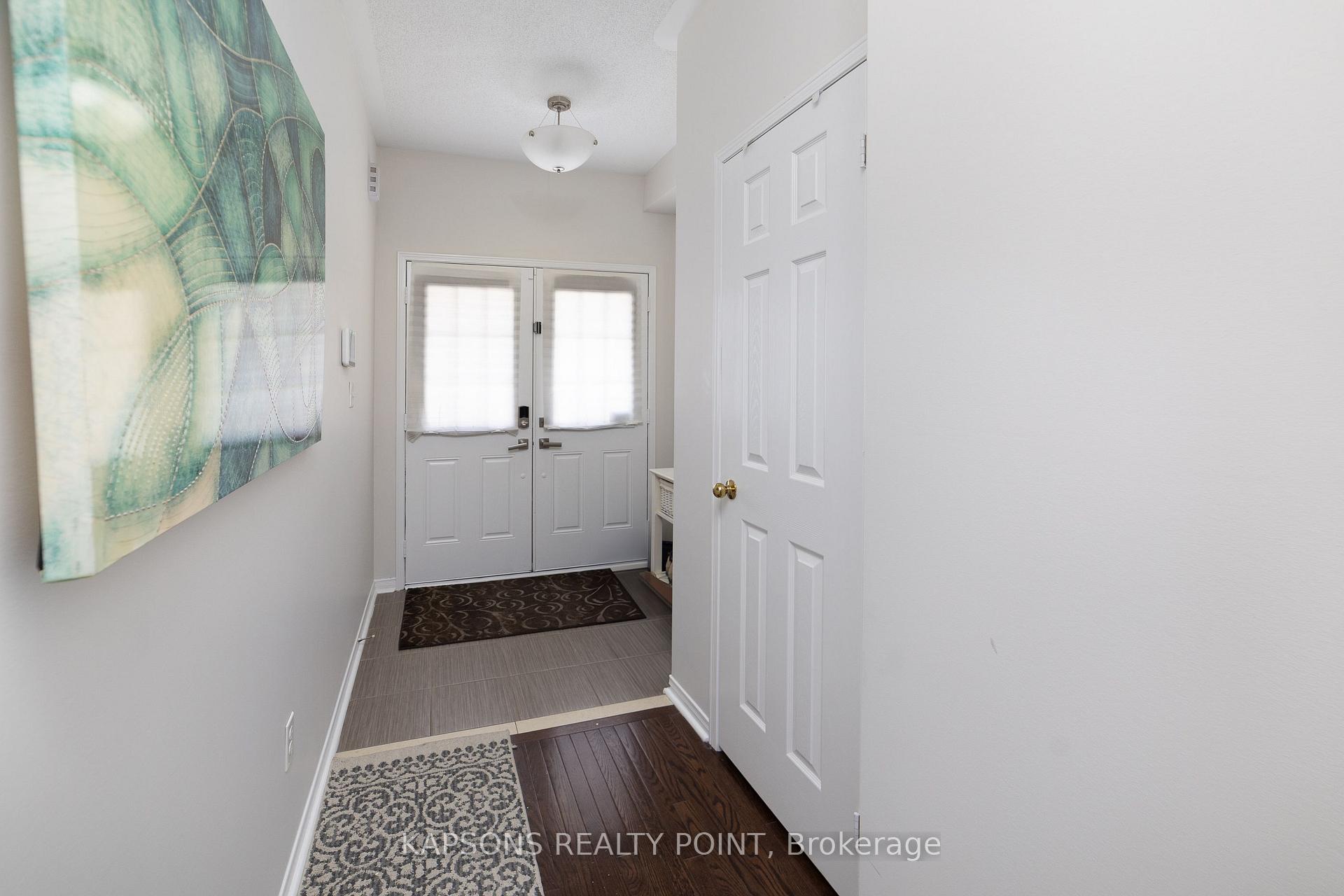 Photo 26 of 78 Gulfbrook Circle, Brampton, Sandringham-Wellington — HOMEH