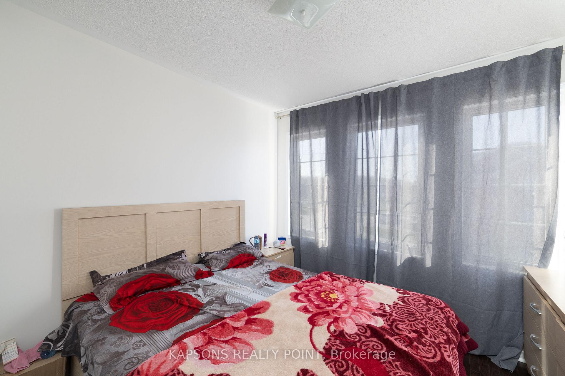 Photo 40 of 78 Gulfbrook Circle, Brampton, Sandringham-Wellington — HOMEH